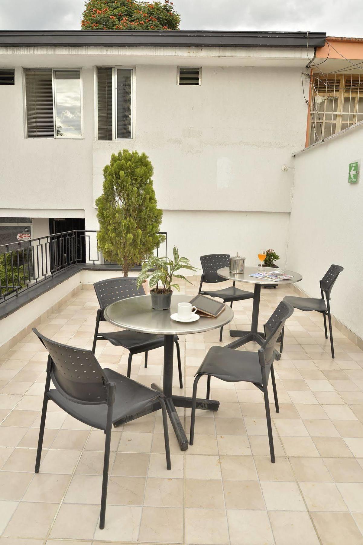 Hotel Casa Portico Medellín Exterior foto